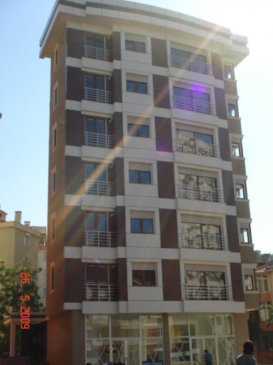 KADİR BEY APARTMANI